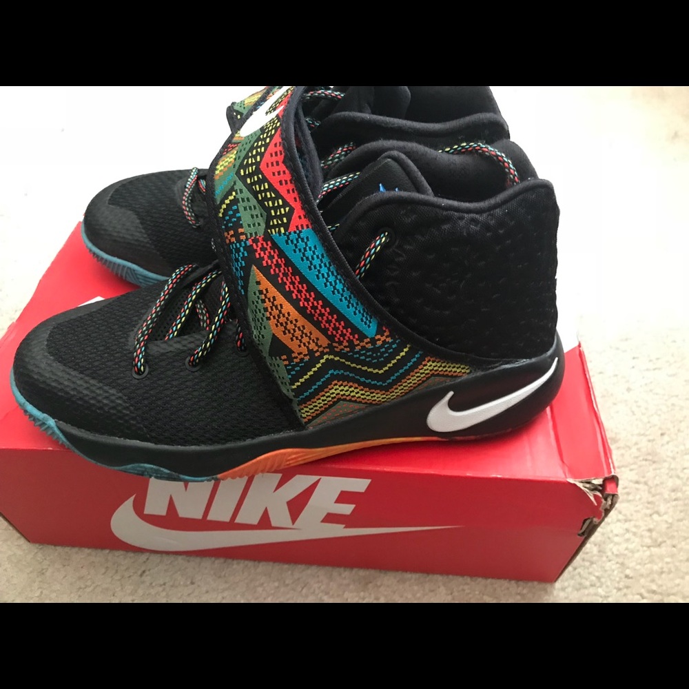 Nike Kyrie Irving| Kyrie 2 BHM| Basketball Shoe
